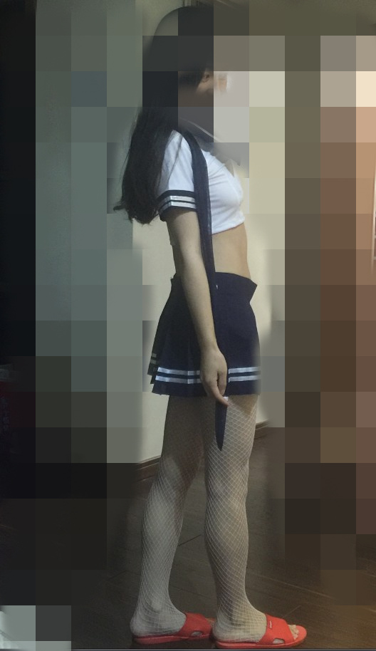 像不像援交学生妹