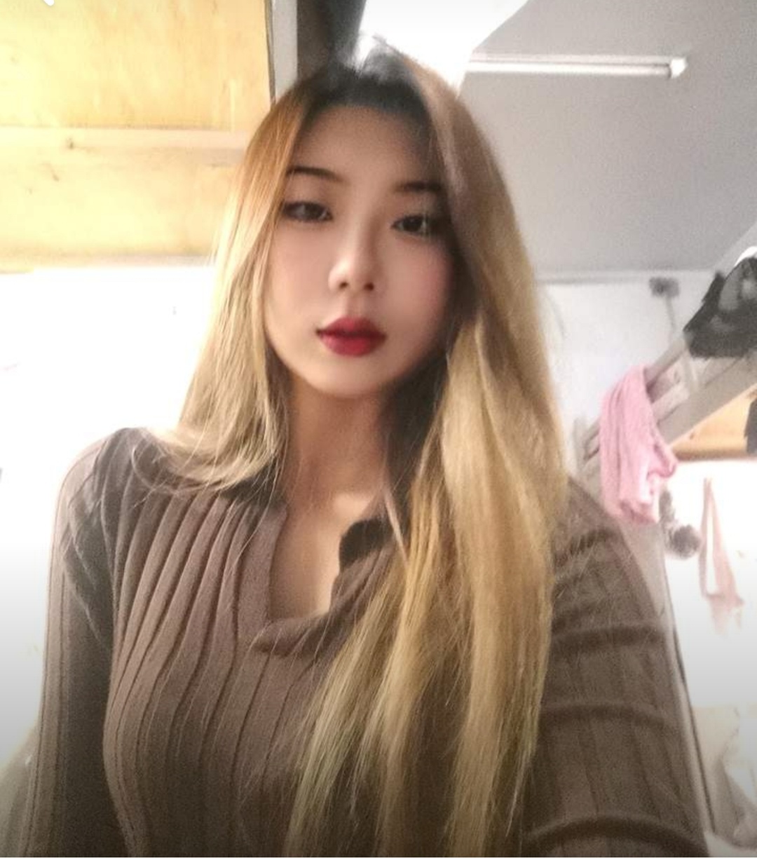 处了三年的女朋友终于答应交换，要单男了